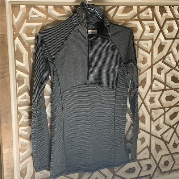 Columbia Tops - Columbia Half Zip Striped Pullover